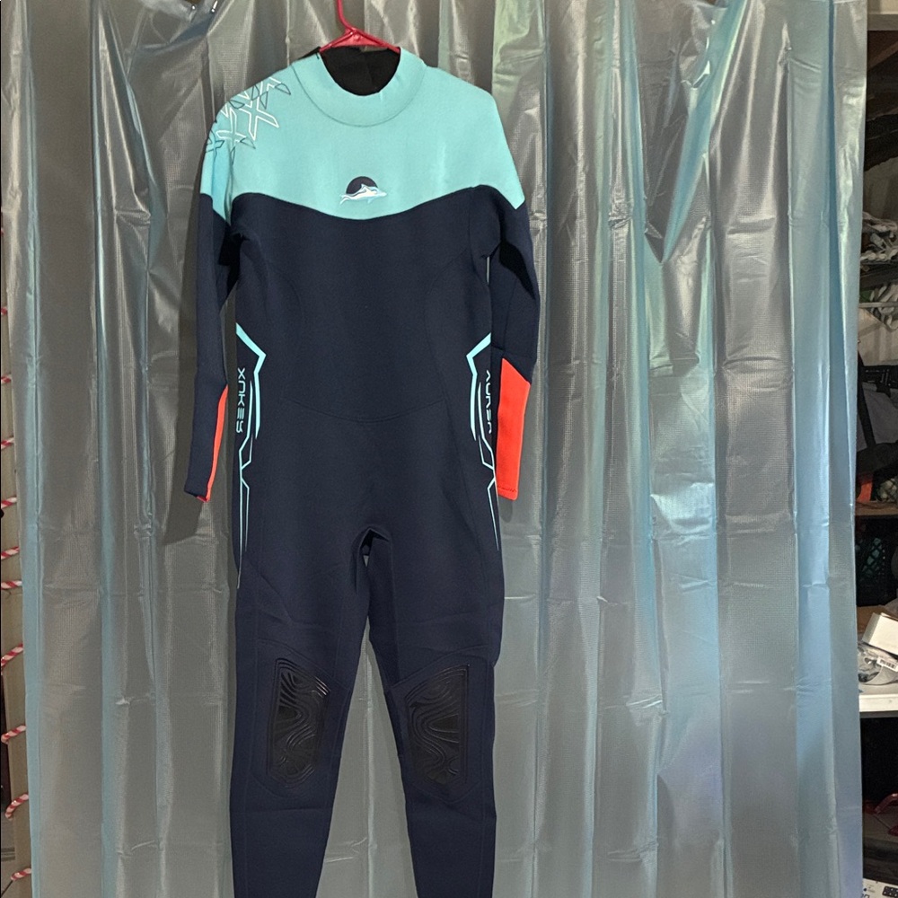 Sea Men's/Women Wetsuit - Black and Blue
